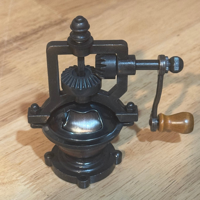 Antique Style Pepper Mill Kits