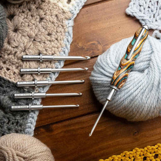 Inline Crochet Hook Kit Set - No Hassle Handle With 6 Hooks. Livestyle