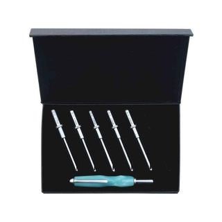 Inline Crochet Hook Kit Set - No Hassle Handle With 6 Hooks. Shown in box with a turned handle